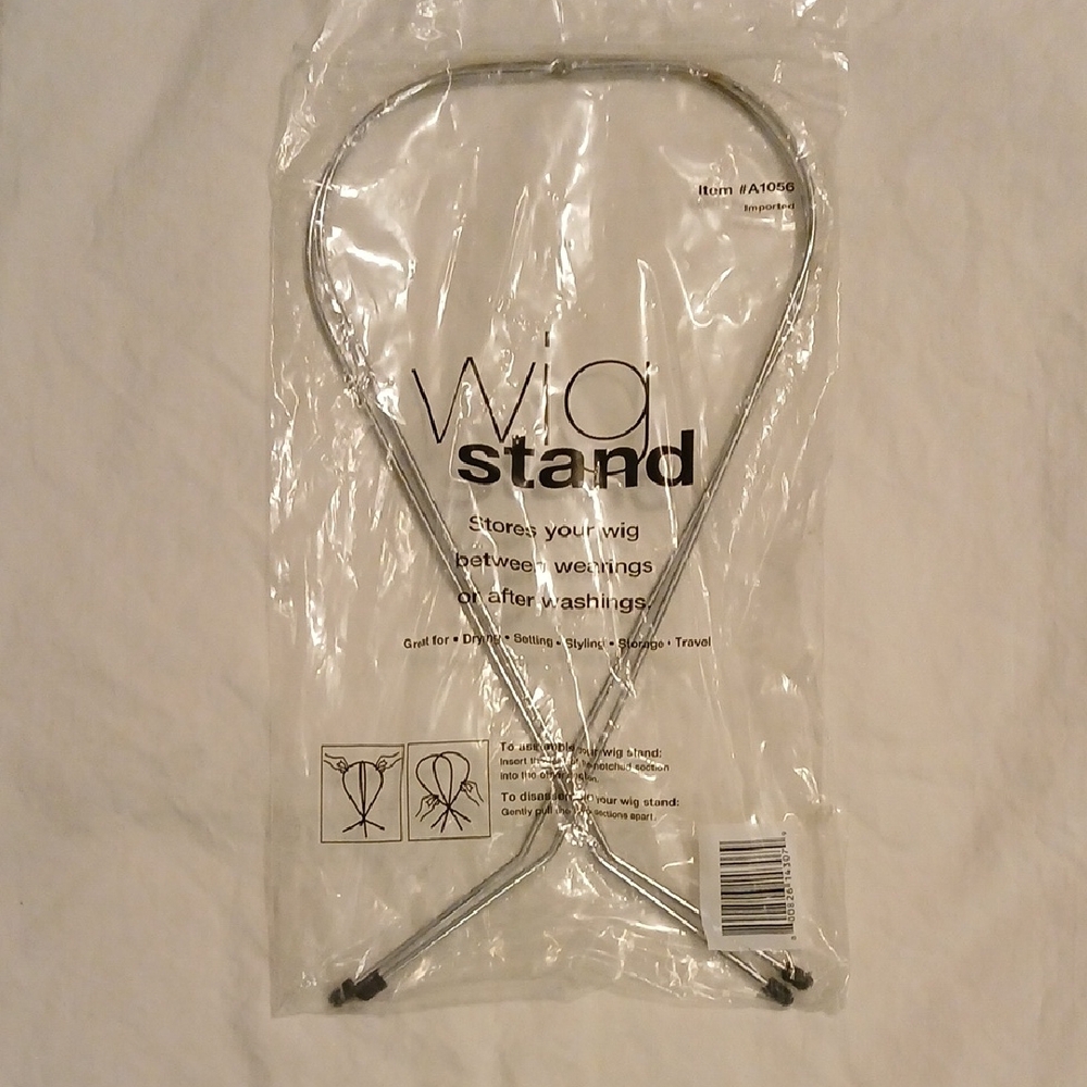 Paula Young Silver Metal Wig Stand